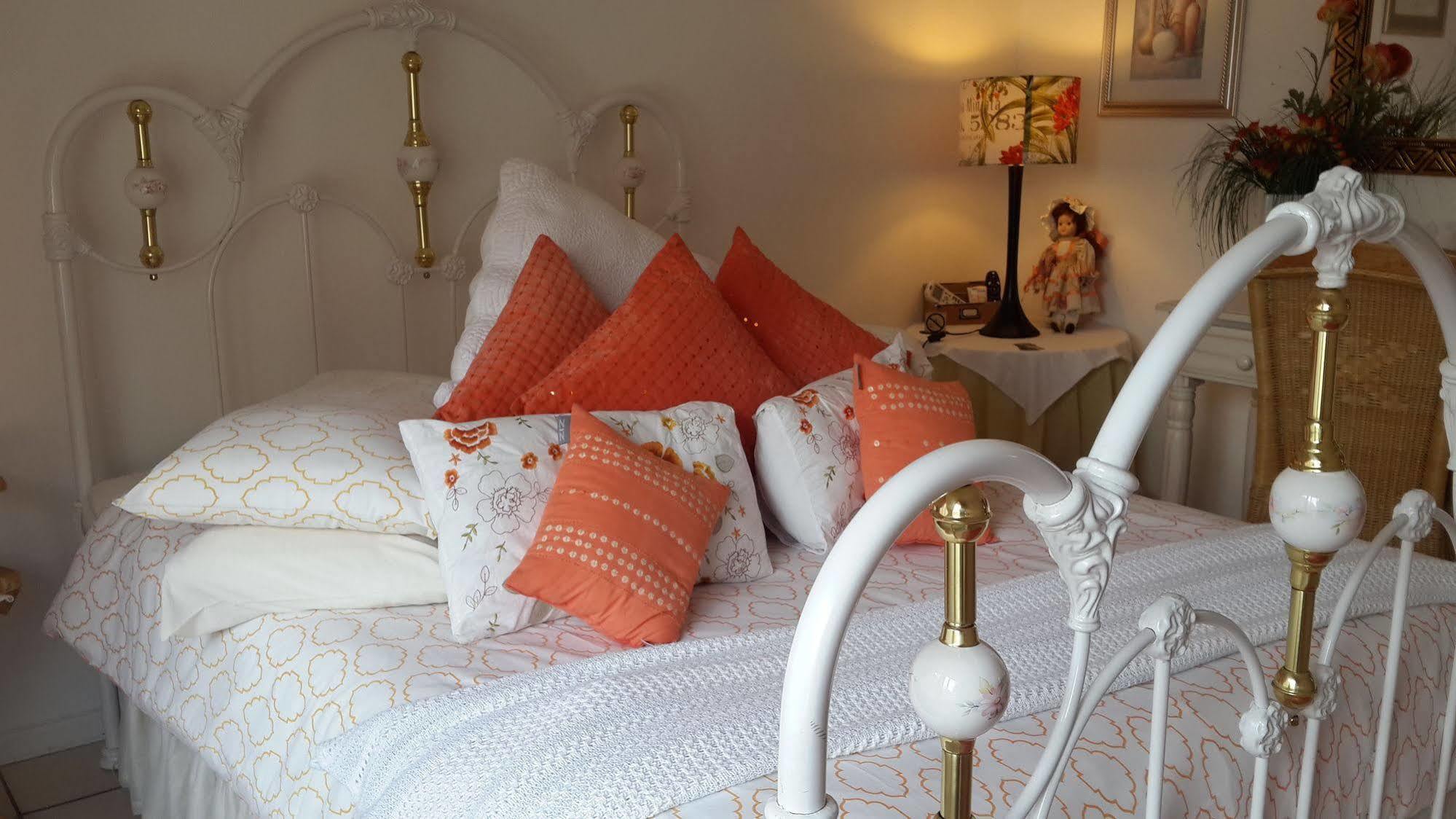 Harmony Guesthouse Mbombela Ngoại thất bức ảnh