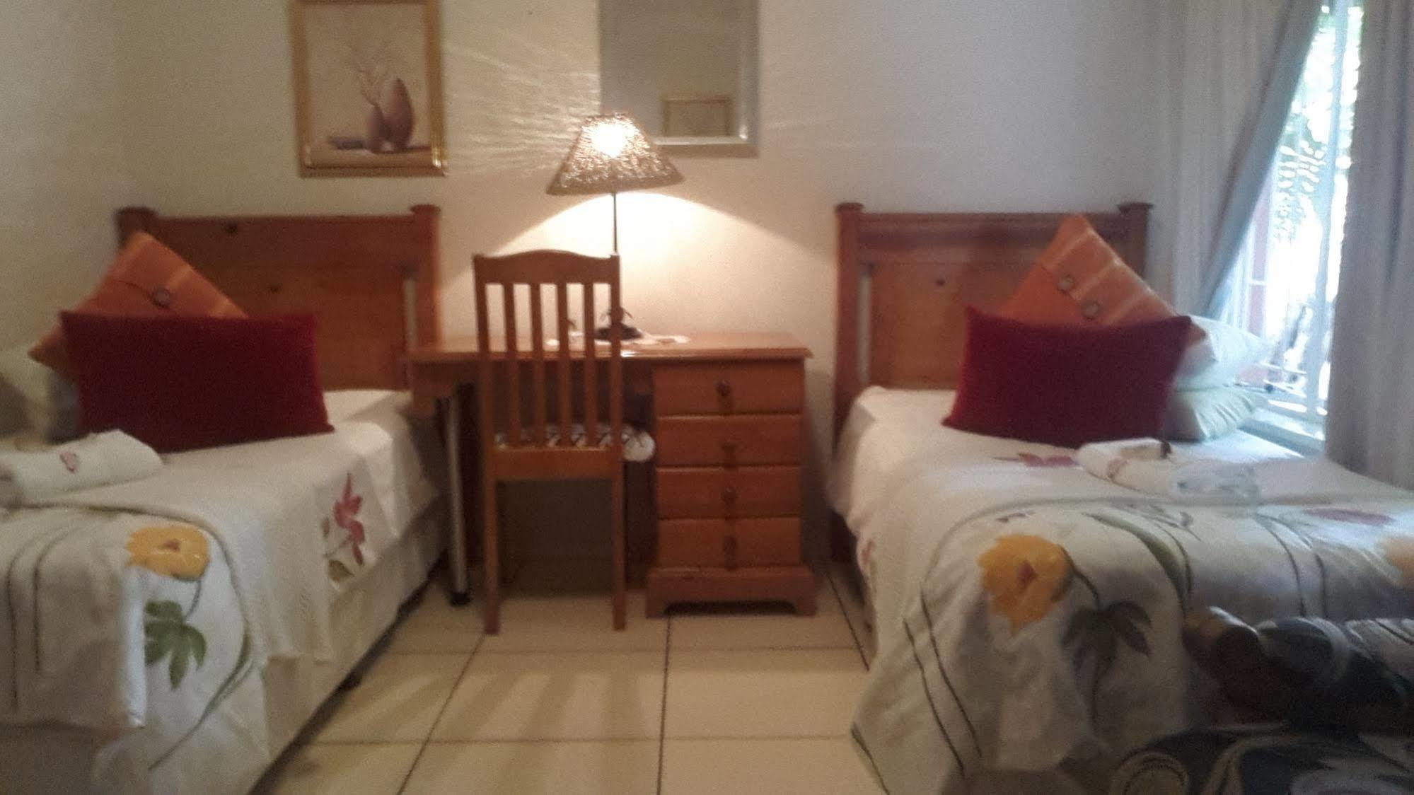 Harmony Guesthouse Mbombela Ngoại thất bức ảnh