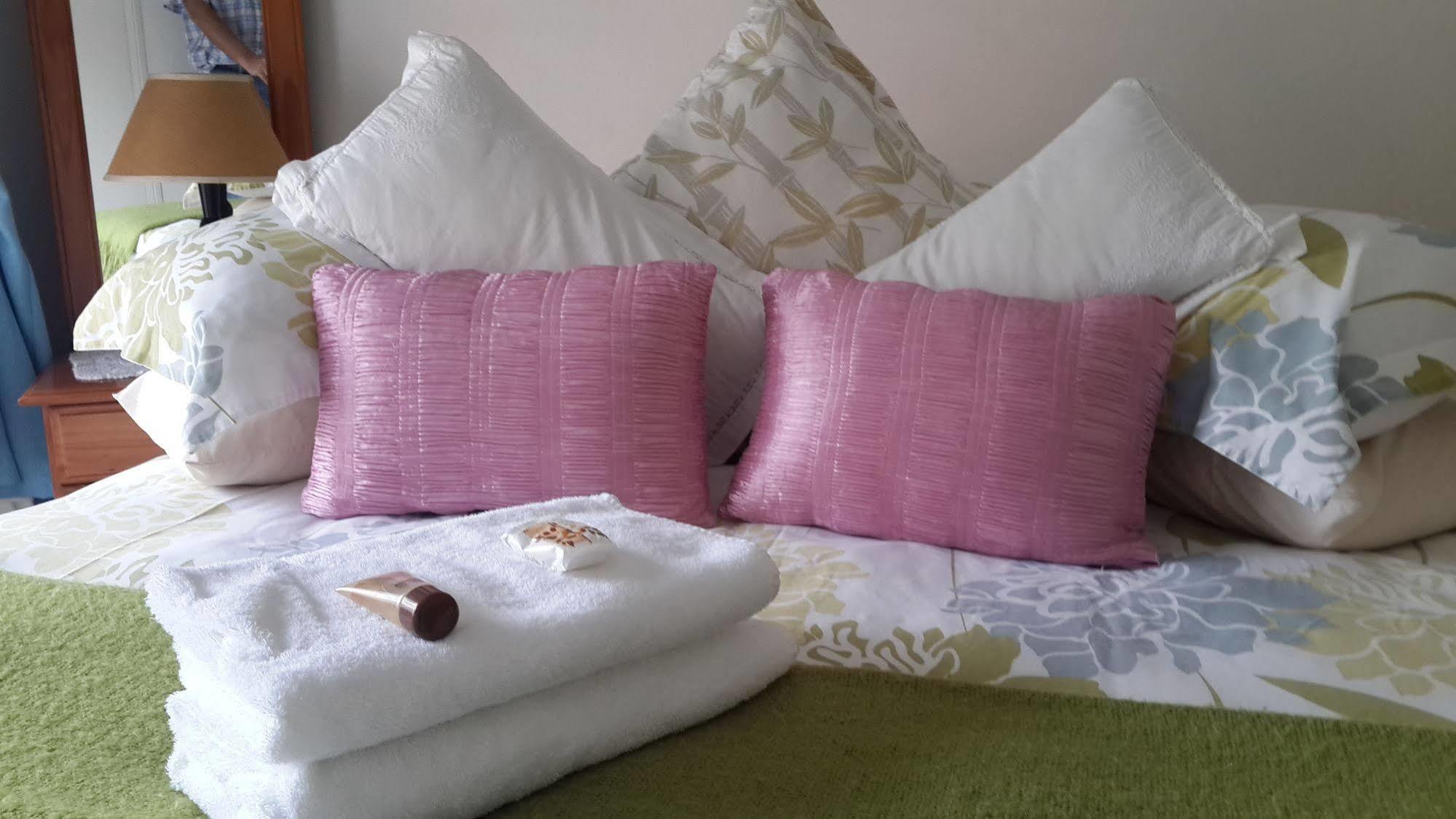 Harmony Guesthouse Mbombela Ngoại thất bức ảnh
